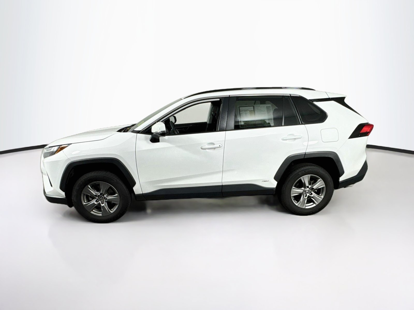 Certified 2024 Toyota RAV4 XLE AWD/4WD image 4