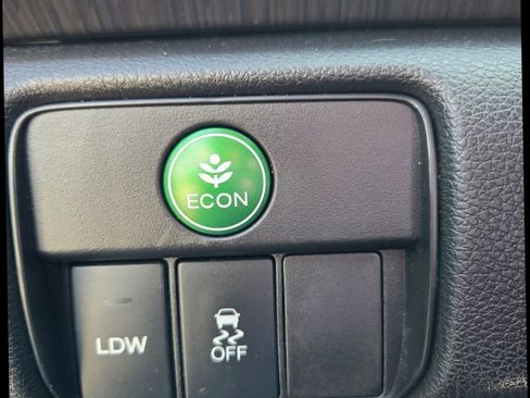 Used 2015 Honda Accord Touring image 23