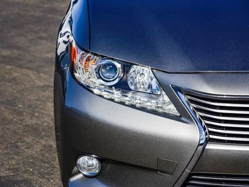 Used 2015 Lexus ES 350 image 11