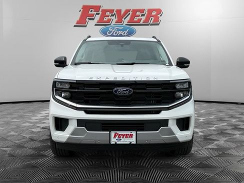 New 2026 Ford Expedition Max Platinum w/ Platinum Ultimate Package AWD/4WD image 2