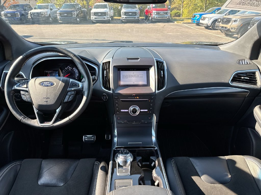 Used 2019 Ford Edge ST w/ Convenience Package AWD/4WD image 10