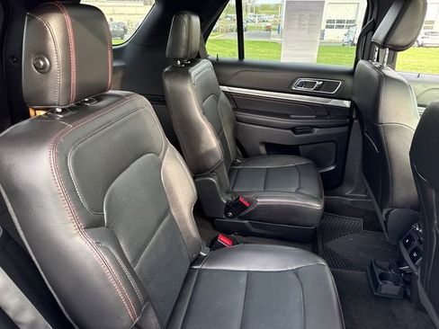 Used 2018 Ford Explorer Sport w/ Equipment Group 401A image 14