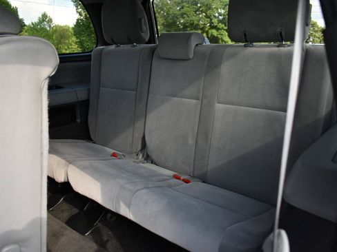 Used 2013 Toyota Sequoia SR5 AWD/4WD image 28