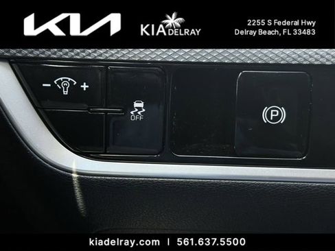 Used 2023 Kia Sportage LX FWD image 24