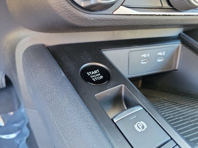 New 2026 Nissan Kicks S FWD image 21