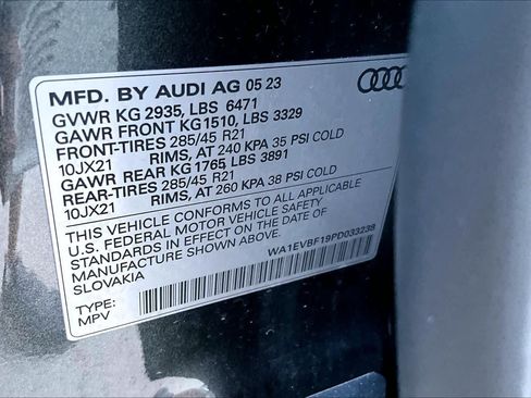 Used 2023 Audi Q8 Premium Plus AWD/4WD image 35