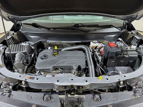 Used 2025 Chevrolet Equinox LT w/ Convenience Package II image 28