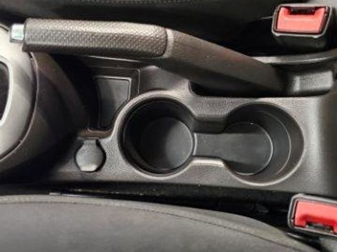 Used 2015 Chevrolet Cruze LT image 18