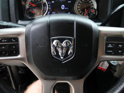 Used 2016 RAM 2500 Laramie w/ Sport Appearance Group AWD/4WD image 29