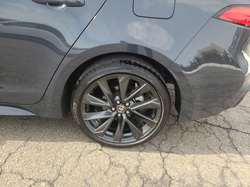 Certified 2025 Toyota Corolla SE w/ SE Premium Package image 10