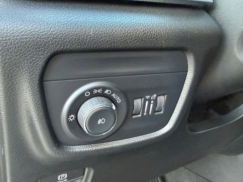 Used 2024 Jeep Grand Cherokee L Overland w/ Trailer Tow Package image 16