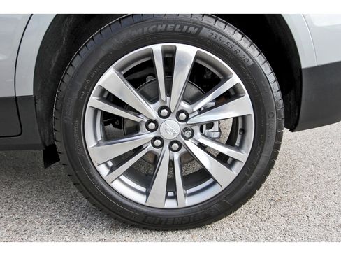 Used 2025 Cadillac XT5 Premium Luxury w/ LPO, Floor Liner Package image 33