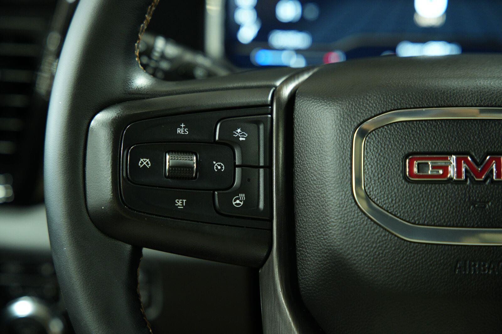 Used 2024 GMC Sierra 2500 AT4 w/ AT4 Premium Plus Package AWD/4WD image 48