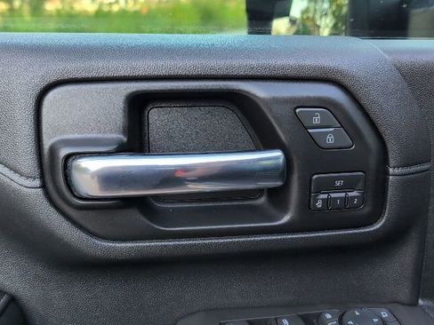 Used 2020 Chevrolet Silverado 2500 High Country w/ Z71 Off-Road Package image 15