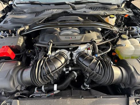 Used 2024 Ford Mustang Dark Horse image 30