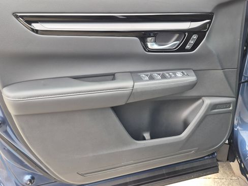 Used 2026 Honda CR-V EX-L image 14