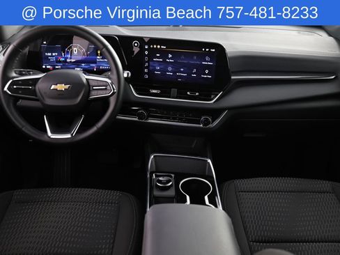 Used 2026 Chevrolet Equinox LT AWD/4WD image 29