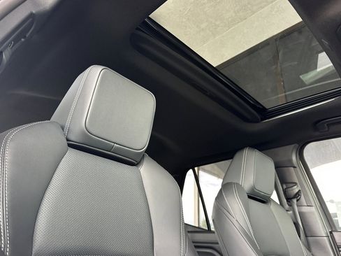 New 2025 Toyota 4Runner TRD Off-Road Premium image 19