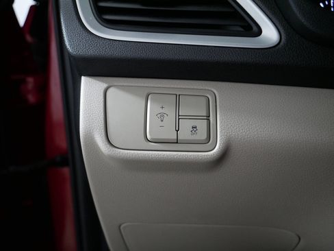 Used 2022 Hyundai Accent SE FWD image 26