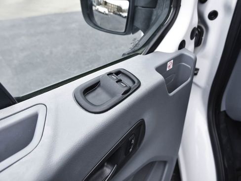 Used 2019 Ford Transit 150 148 Medium Roof image 12