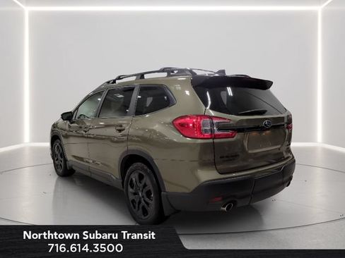 Used 2023 Subaru Ascent Onyx Edition AWD/4WD image 3