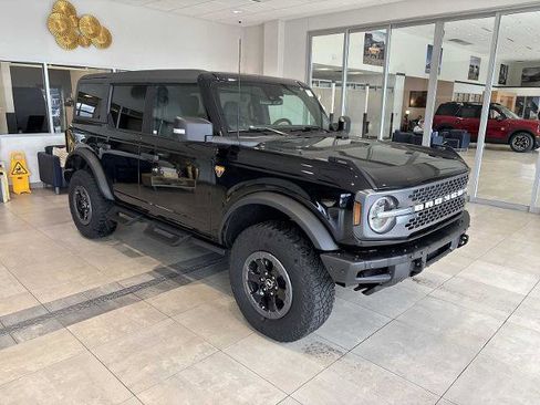 Certified 2023 Ford Bronco Badlands image 1