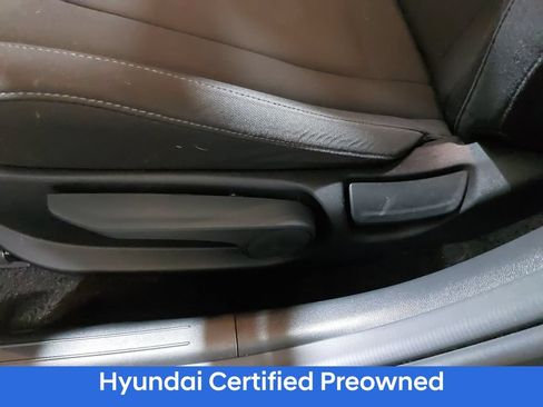 Certified 2024 Hyundai Elantra SEL w/ Convenience Package FWD image 30