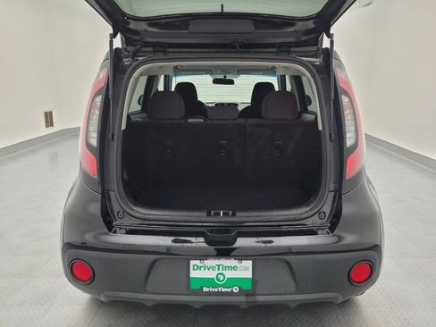 Used 2019 Kia Soul FWD image 29