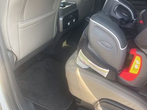 Used 2018 Ford Expedition Max Limited w/ Equipment Group 301A image 11