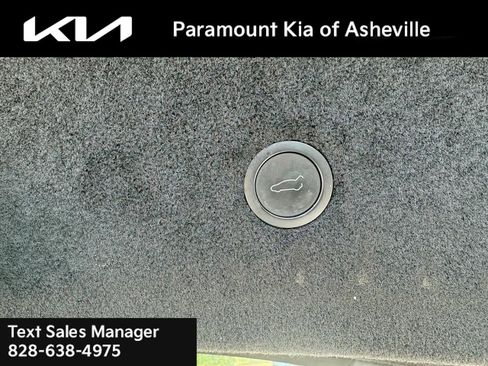 Used 2022 Tesla Model S image 27