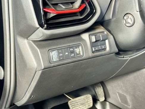 Used 2025 Chevrolet Silverado EV RST image 10