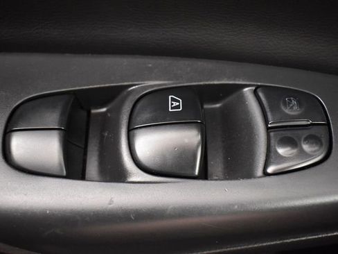 Used 2019 Nissan Sentra SR Turbo w/ Premium Package (SR Turbo) image 30