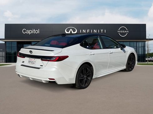 Used 2025 Toyota Camry XSE image 5