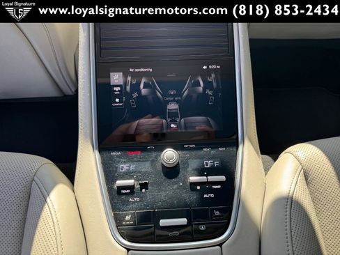 Used 2017 Porsche Panamera Turbo image 18