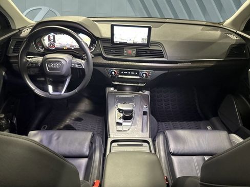 Used 2019 Audi Q5 2.0T Premium Plus w/ Premium Plus Package image 13