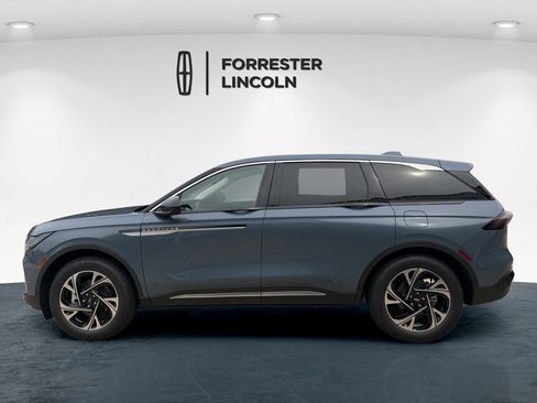 New 2026 Lincoln Nautilus Premier w/ Equipment Group 102A AWD/4WD image 6