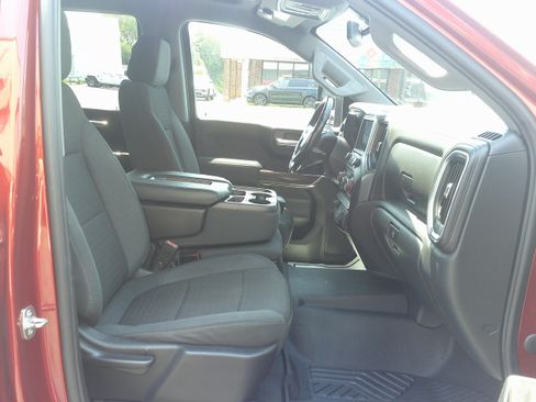 Used 2021 Chevrolet Silverado 1500 RST AWD/4WD image 29