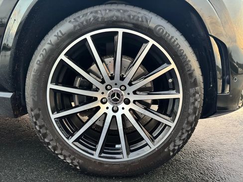 Used 2023 Mercedes-Benz GLS 580 4MATIC image 20