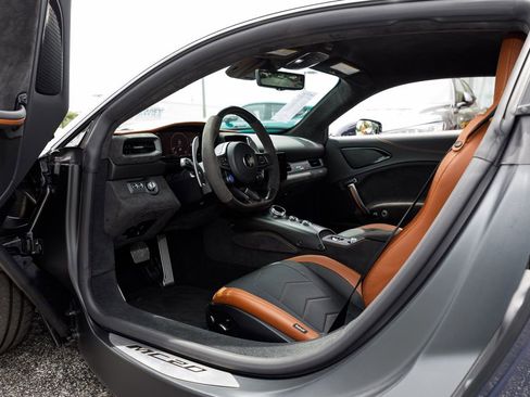Used 2023 Maserati MC20 Coupe RWD image 9