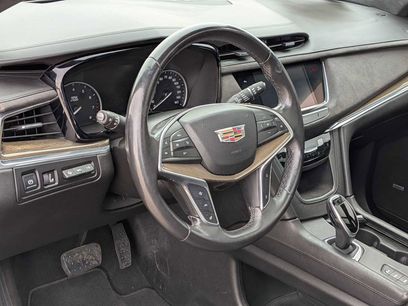 Used 2017 Cadillac XT5 Platinum