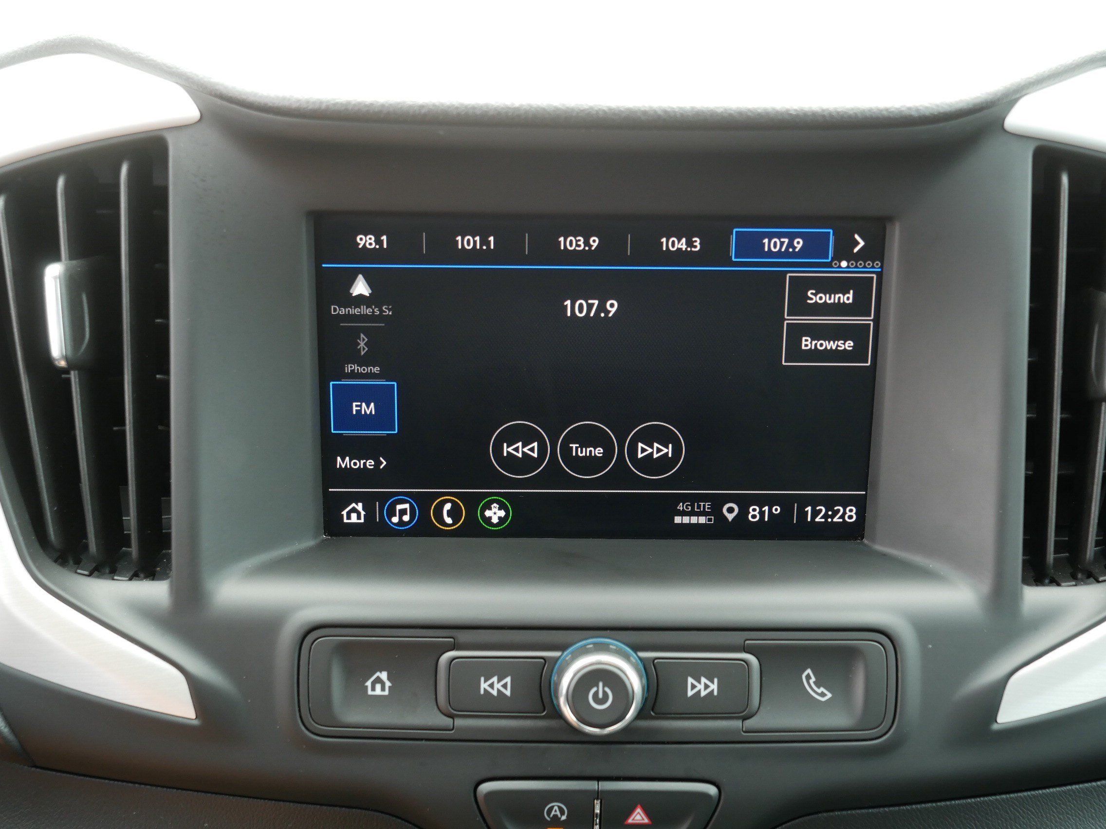 Used 2023 GMC Terrain SLE w/ Driver Convenience Package AWD/4WD image 22
