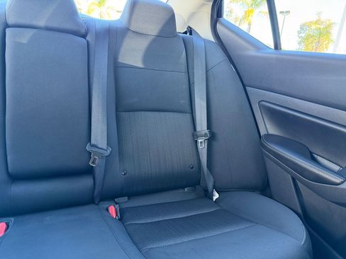 Used 2025 Nissan Altima 2.5 SV image 37