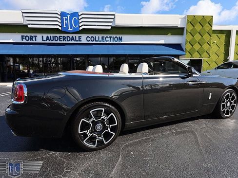 Used 2017 Rolls-Royce Dawn Convertible image 6