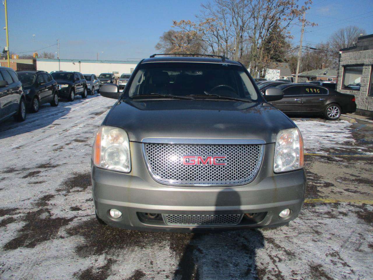 Used 2009 GMC Yukon SLT AWD/4WD image 3