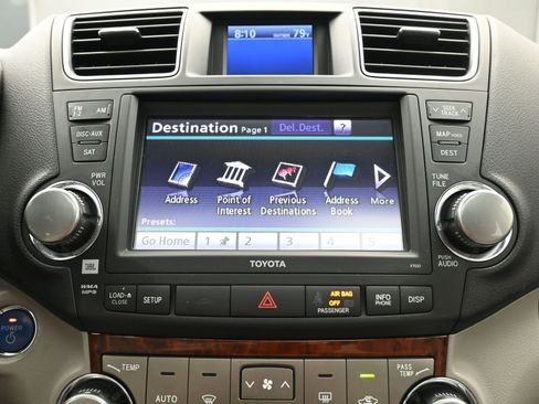 Used 2012 Toyota Highlander Limited image 30