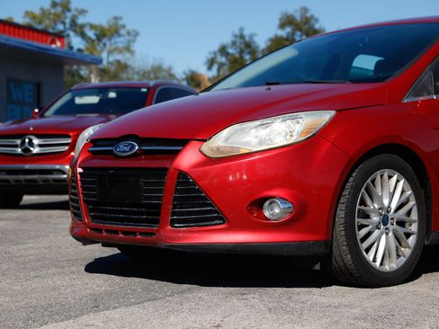 Used 2012 Ford Focus SEL image 24