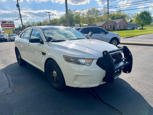 Used 2016 Ford Taurus Police Interceptor AWD w/ Ready For The Road Package image 3
