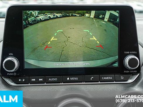 Used 2024 Nissan Sentra SV FWD image 35