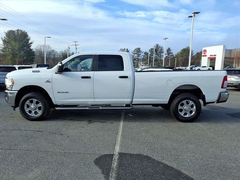 Used 2023 RAM 2500 Big Horn w/ Level 1 Equipment Group image 14