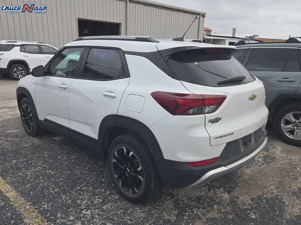 Used 2021 Chevrolet TrailBlazer LT w/ Convenience Package FWD image 4